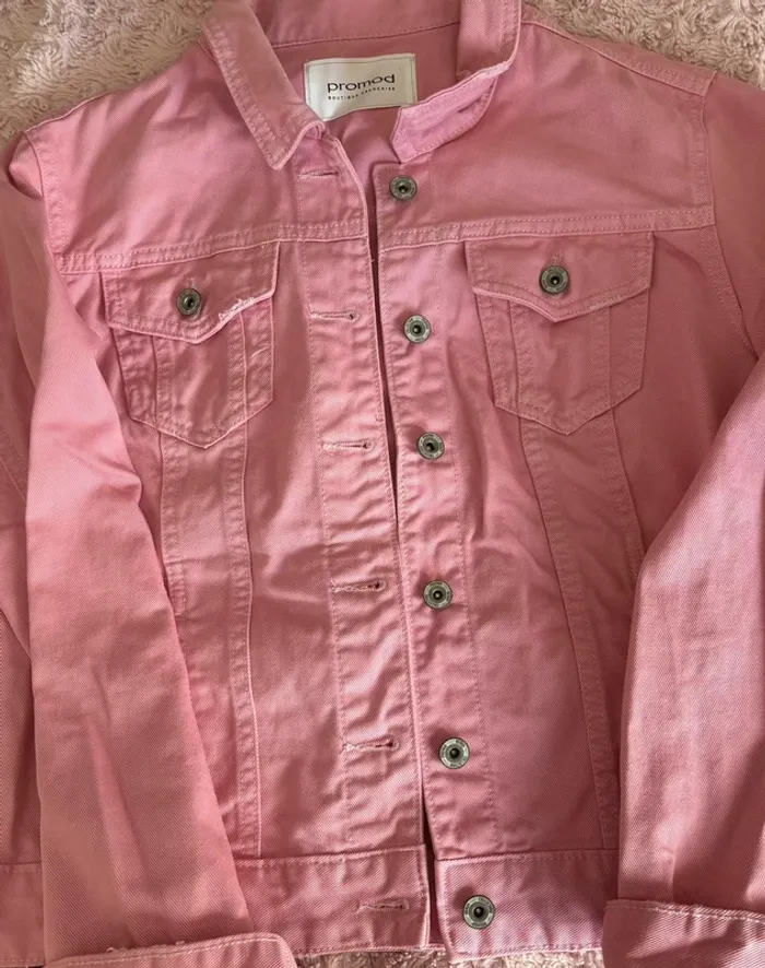 Veste rose en jeans