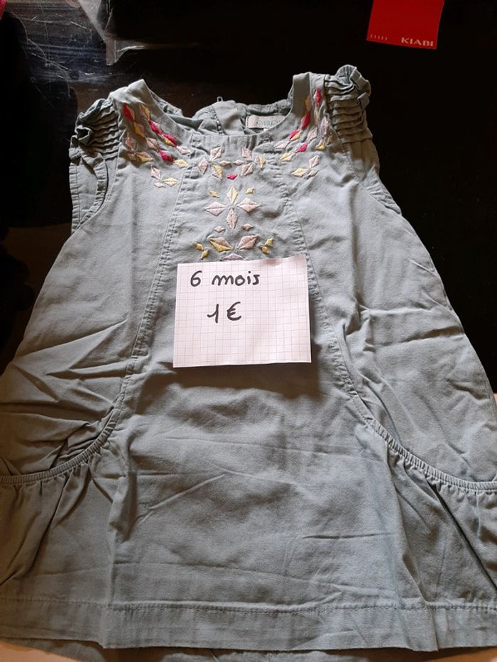 Robe 6mois