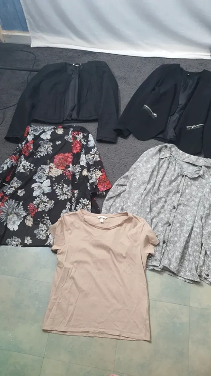 Lot de 38 vêtements idéal revendeur ou friperie - photo numéro 13