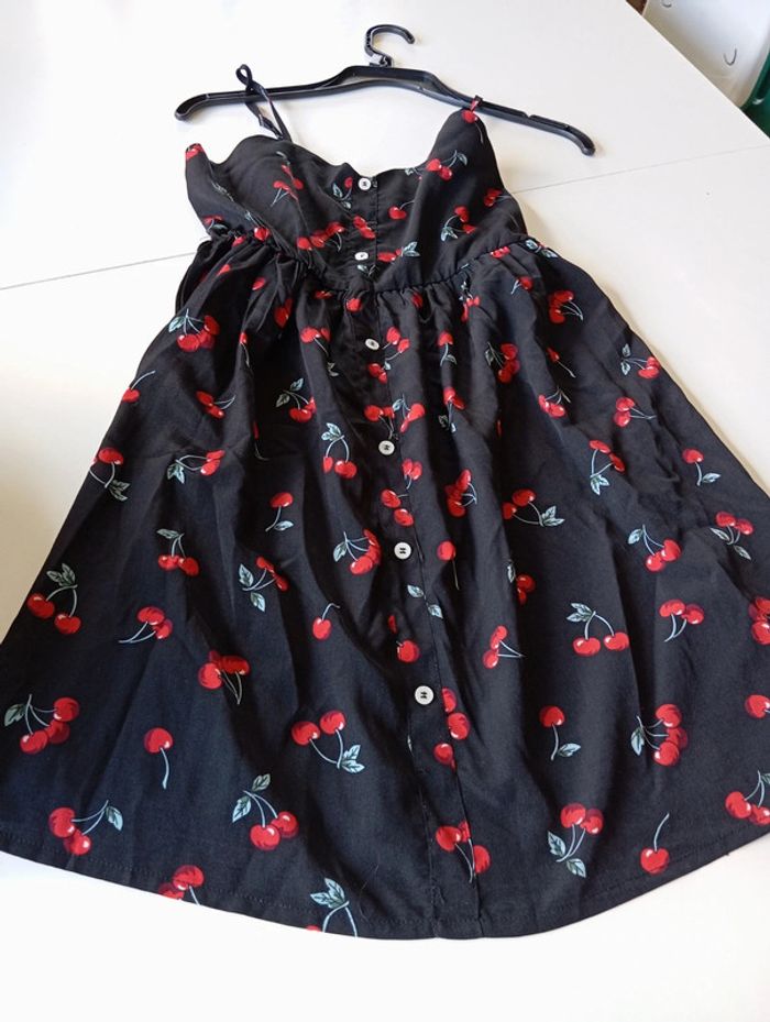 Robe motif cerise - photo numéro 2