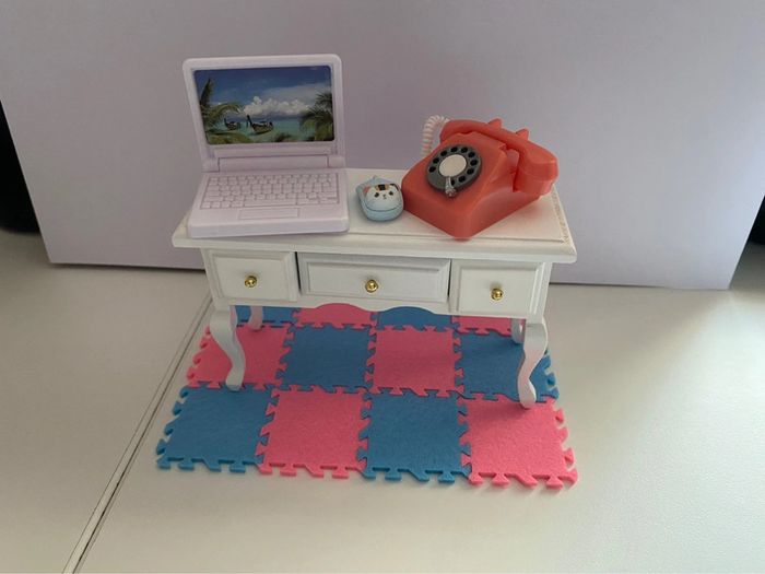 Bureau miniature Blanc A Tiroirs maison de poupée