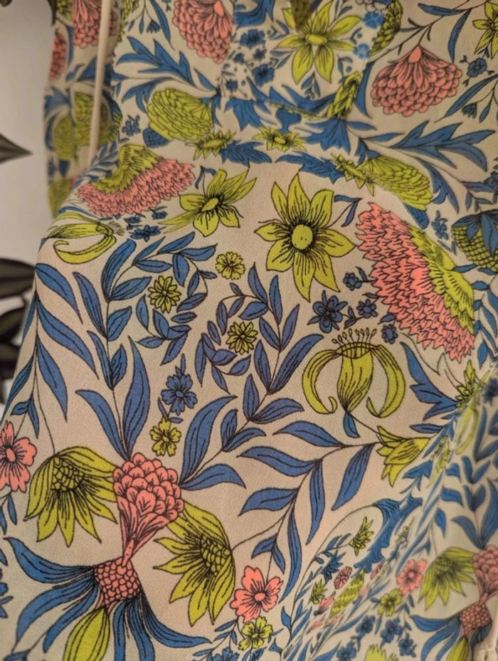 Robe femme sans manches coloré et fleuri taille 40 - photo numéro 4