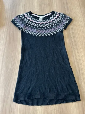 Robe pull H&M 8-10 ans