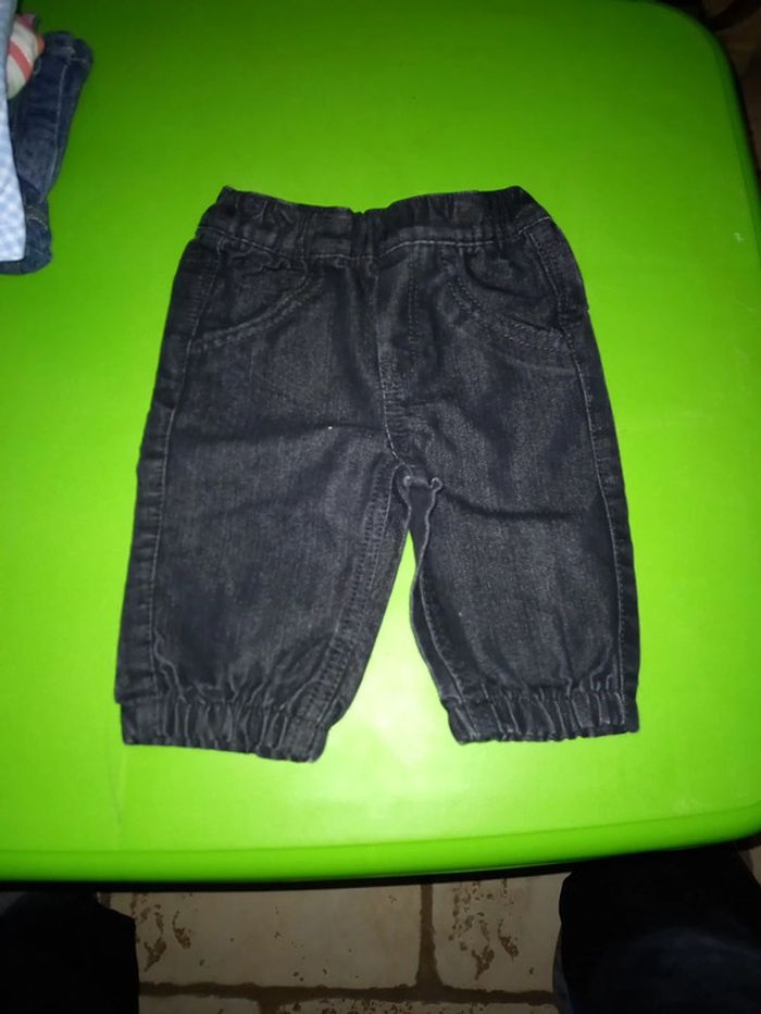 Jeans noir 3 mois