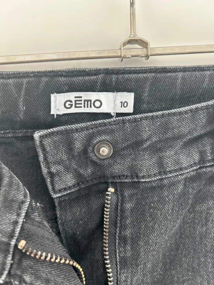 Jean taille 10 ans - photo numéro 3