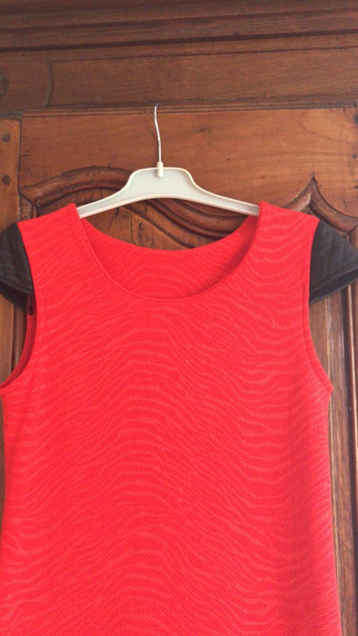 Robe rouge et noir taille 12 ans - photo numéro 3