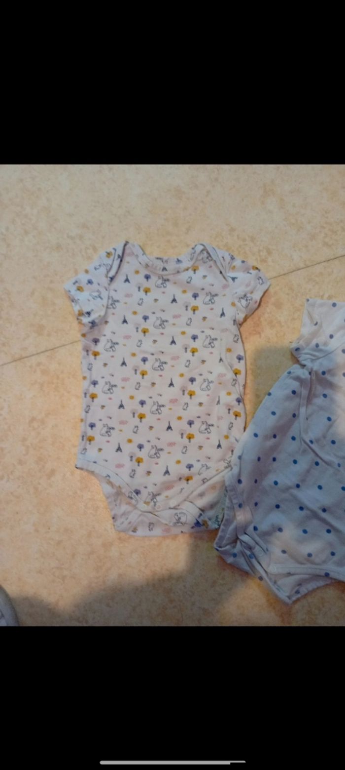 Lot de 2 body taille 6 mois - photo numéro 3