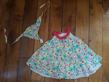 Robe et fichu assorti 9 mois