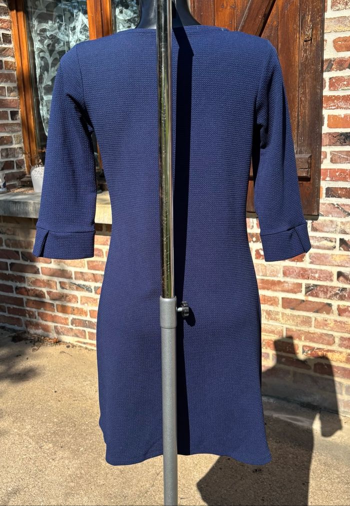 Robe courte gaufrée – Taille 36 – Bleu marine - photo numéro 5
