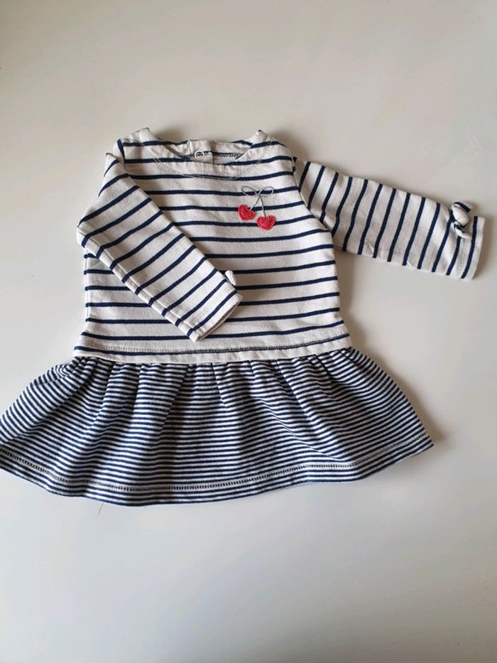 Robe bébé fille C & A 3 mois