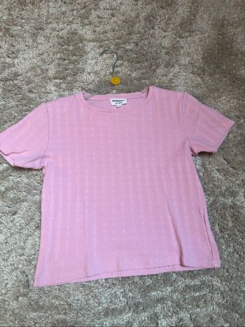 T-shirt court