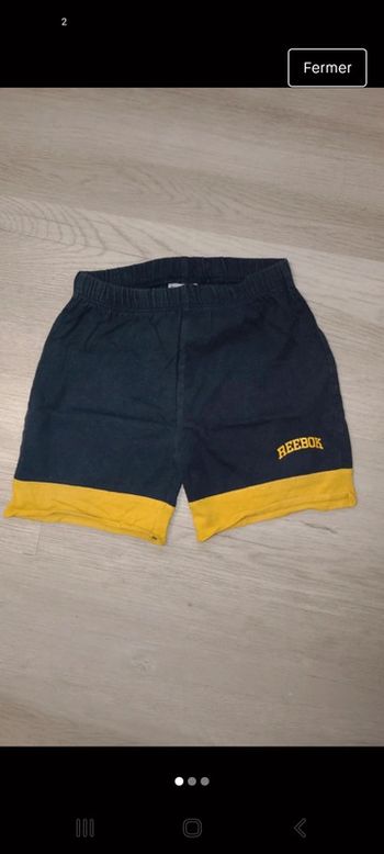 Short Reebok 18 mois