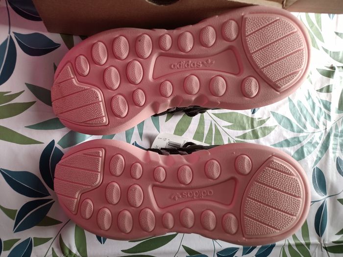 Basket confort adidas - photo numéro 3