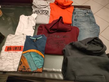 Lot vêtements garçon 16 ans