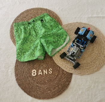 Short de bain 8ans, orchestra, garçon 