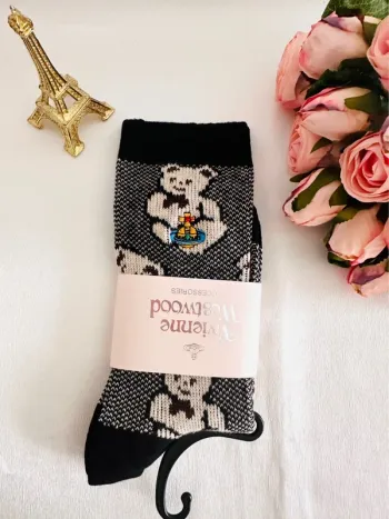 Chaussettes Vivienne Westwood – Ours et logo orbite brodé – Édition japonaise exclusive