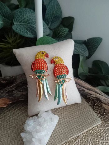 Boucles d'oreilles bohèmes perroquets colorés