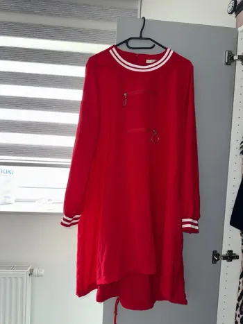 Tunique rouge taille 42