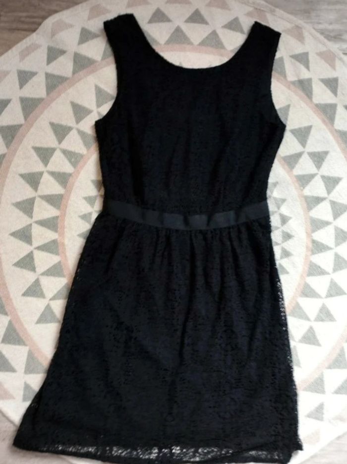 Robe dentelle noire - Camaïeu - 36 - Parfait état - photo numéro 5