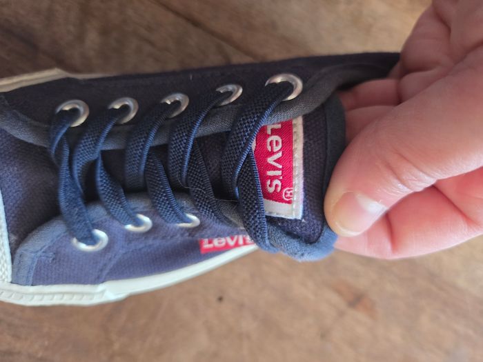 Baskets levis taille 29 - photo numéro 3