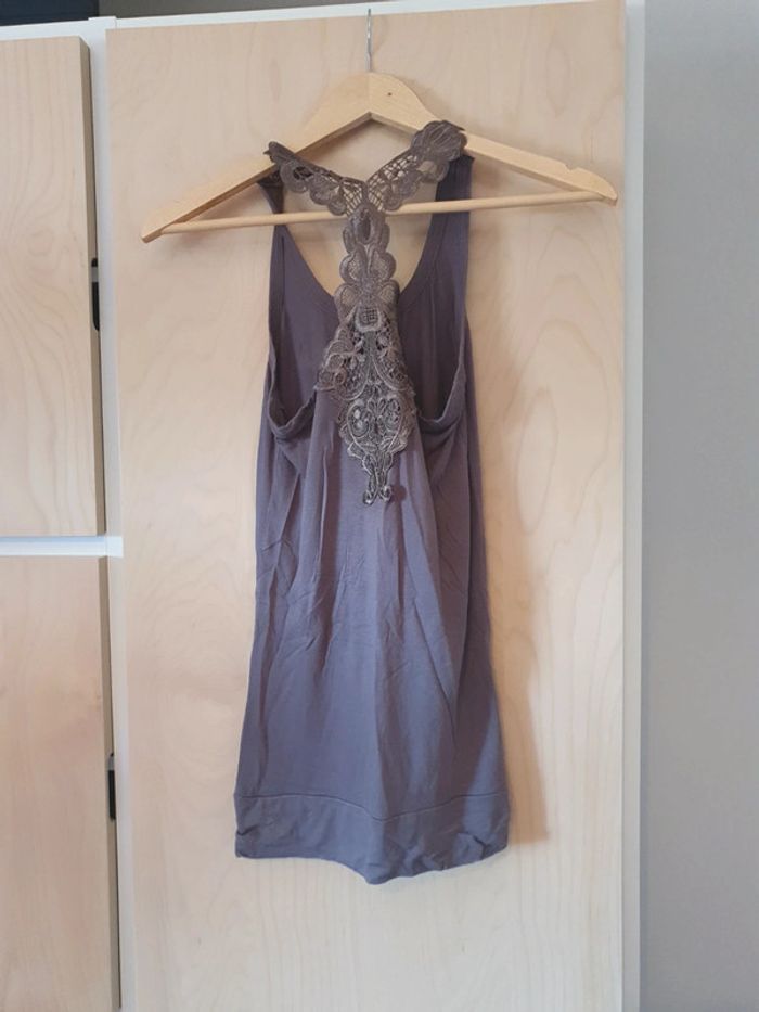 Lot 2 débardeurs - photo numéro 2