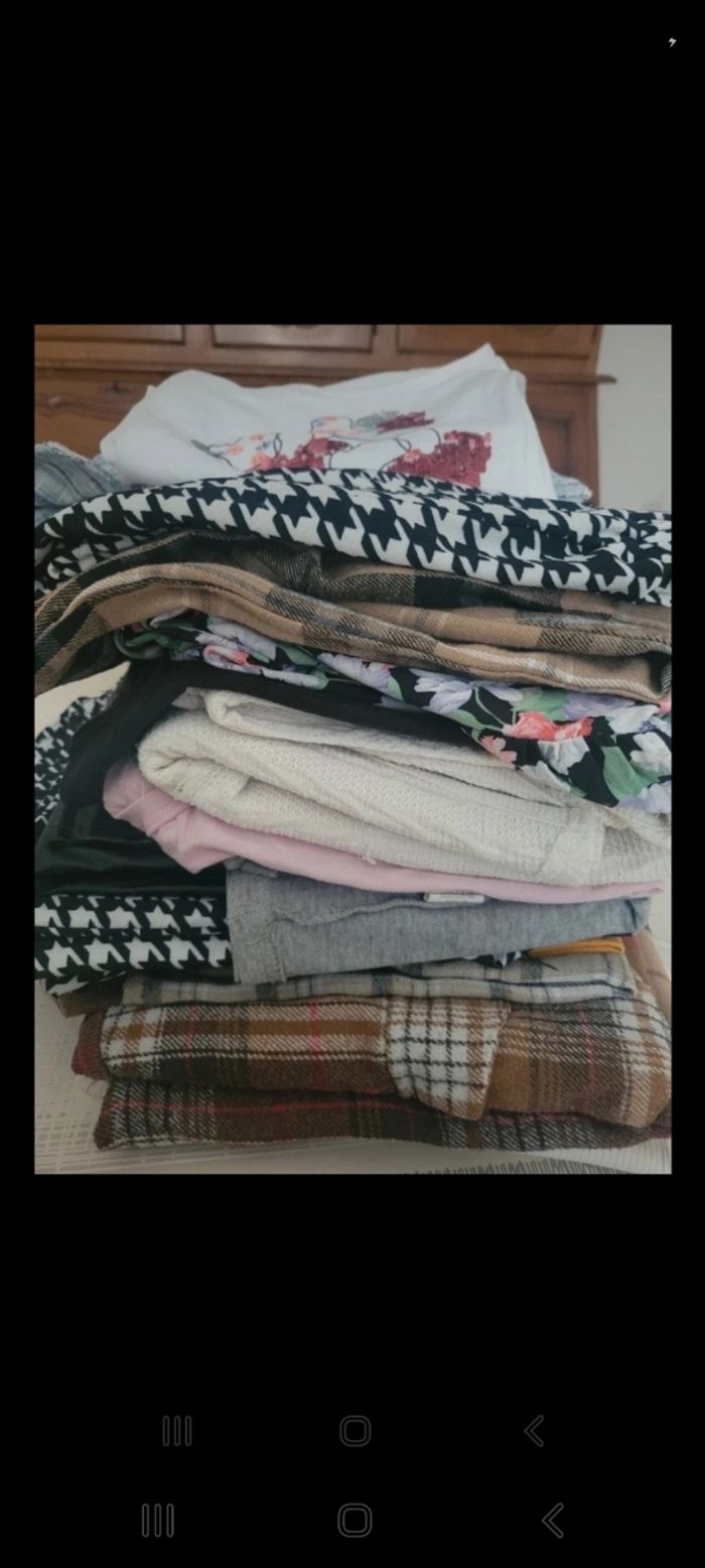 Lot fille 10ans propre et maison non fumeurs - photo numéro 2