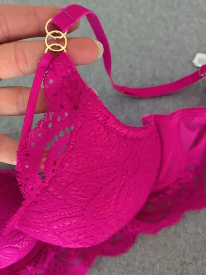 Sublime soutien-gorge push up rose fushia 95B - photo numéro 3
