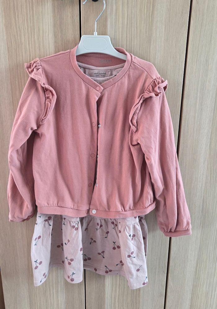 Ensemble Vertbaudet robe+gilet 8 ans