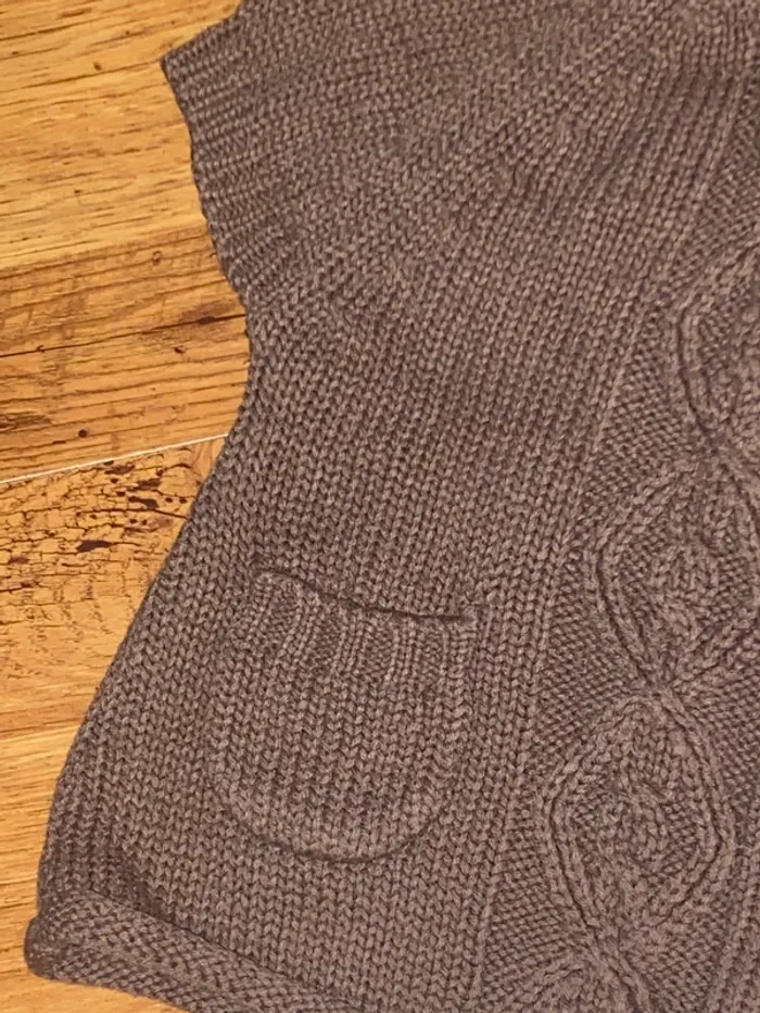 Pull sans manche - photo numéro 2
