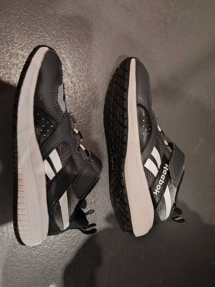 Baskets Reebok pointure 29 - photo numéro 6