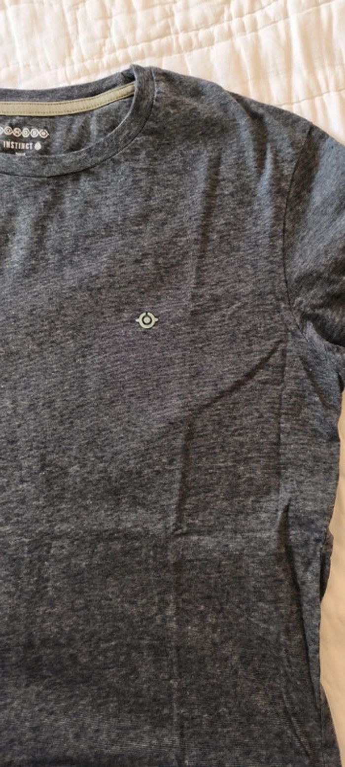 T-shirt bonobo parfait état kaki et vert foncé M - photo numéro 4
