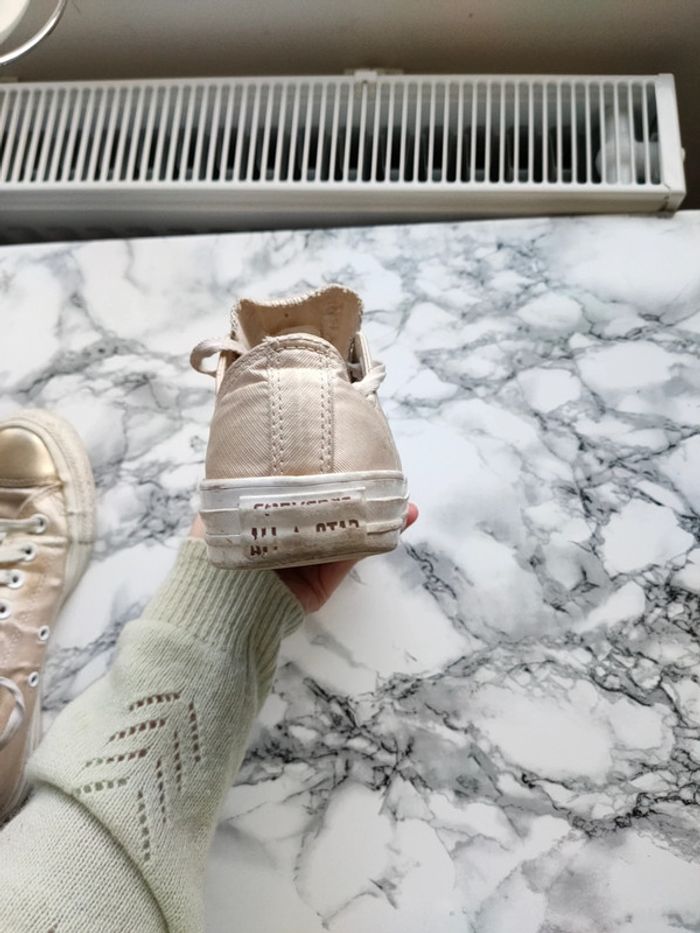 Converse basse édition limité - photo numéro 3