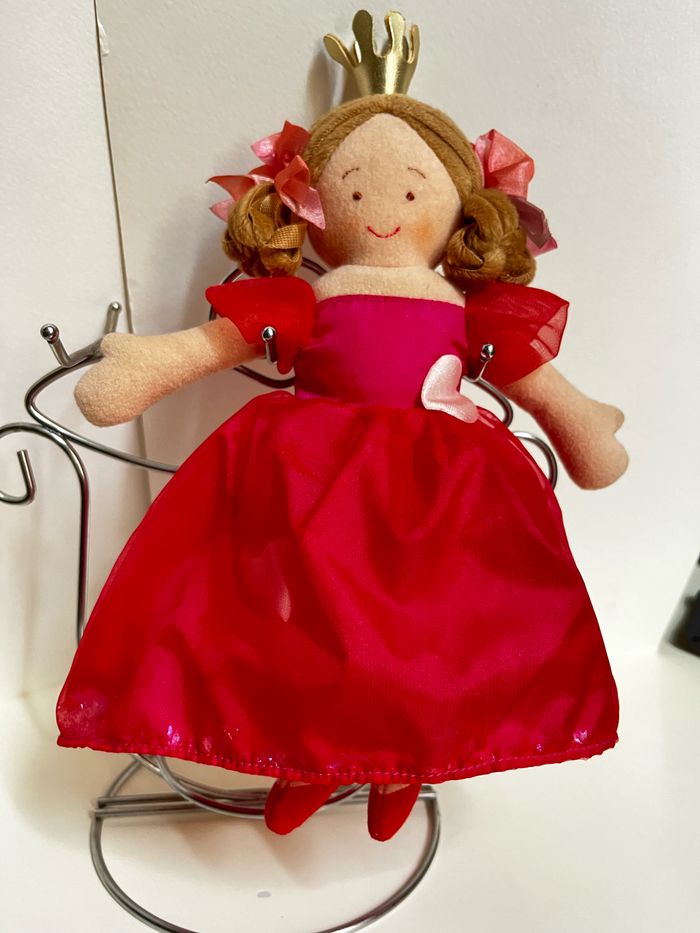 Poupée Princesse Valentine - photo numéro 2