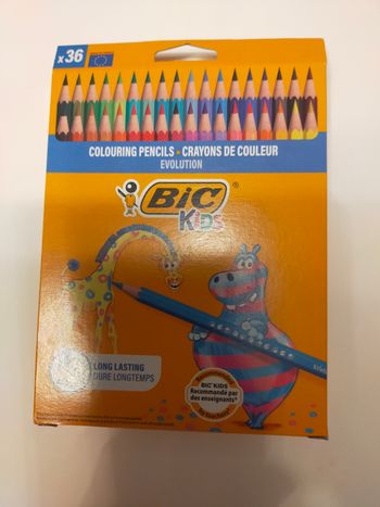 Crayons de couleurs x 36
