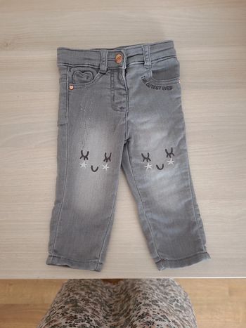 Jeans fille taille 3 mois