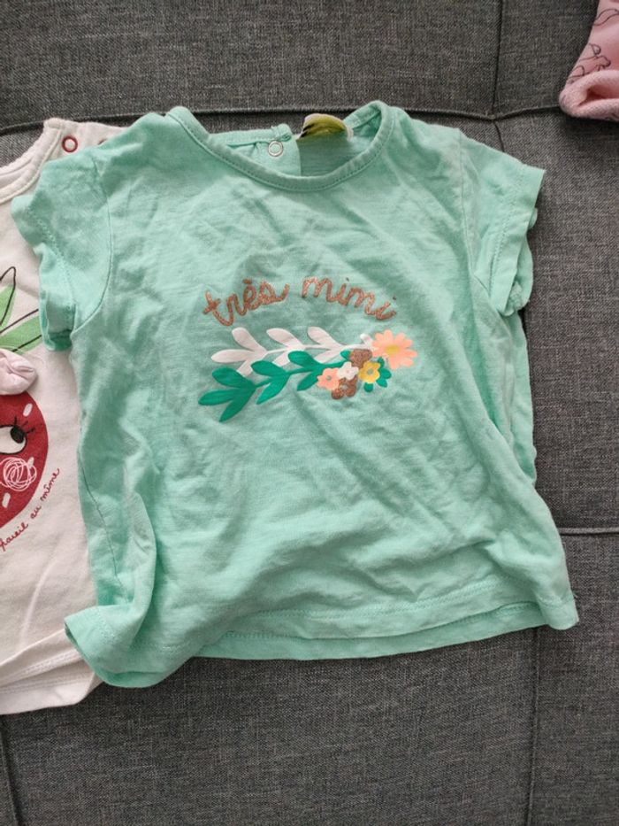 Lot tee-shirts 18 mois - photo numéro 8