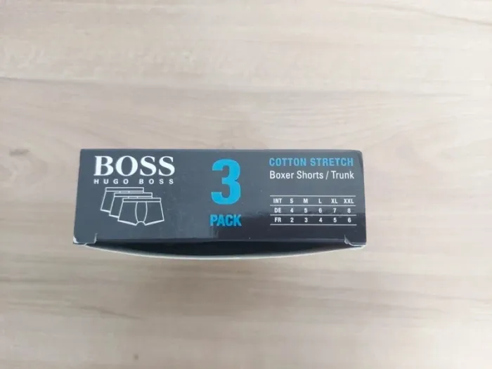 lot de 3 boxer hugo boss taille S produit emaballer 3 couleur - photo numéro 4