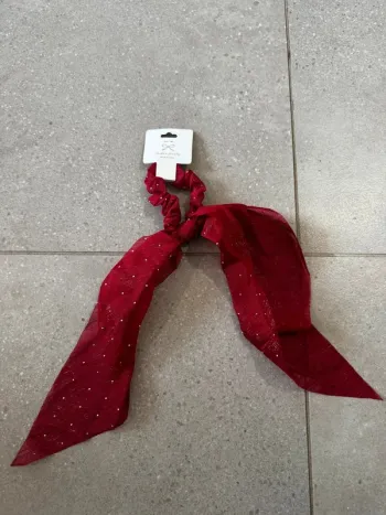 Chouchou rouge Fashion Jewelry, neuf