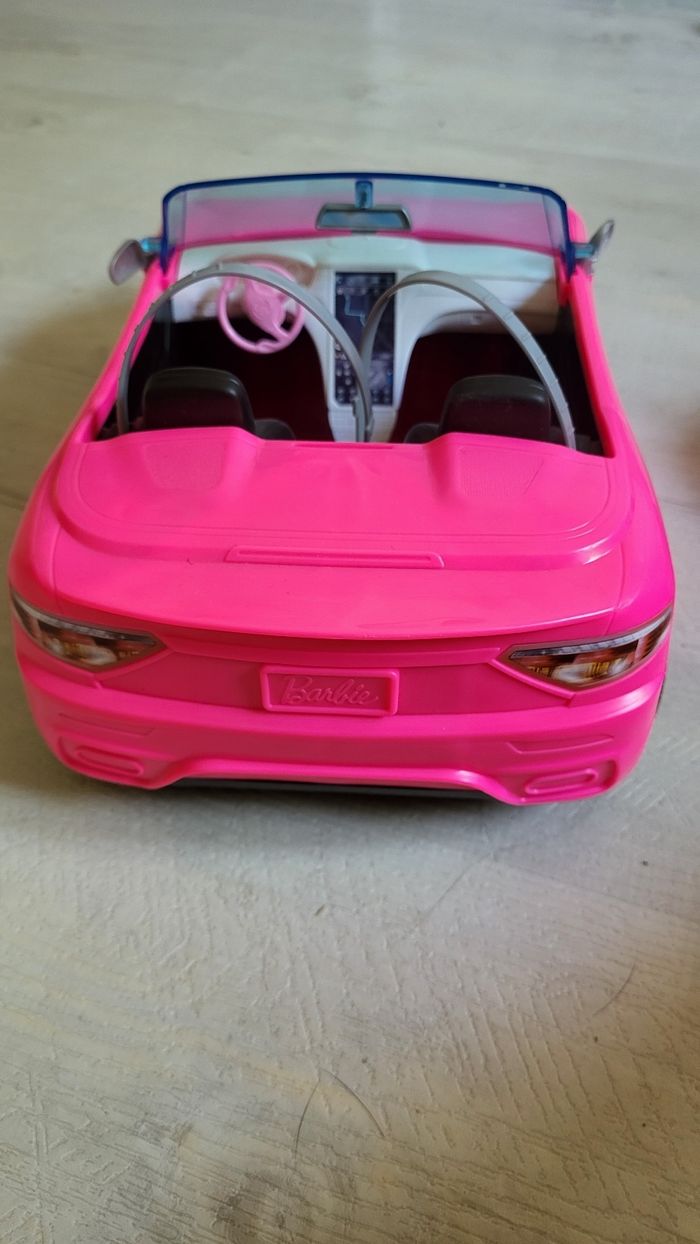 Voiture barbie - photo numéro 2