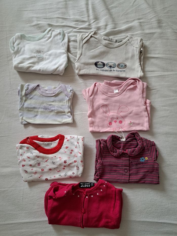 Lot vêtements 3 mois fille - photo numéro 4