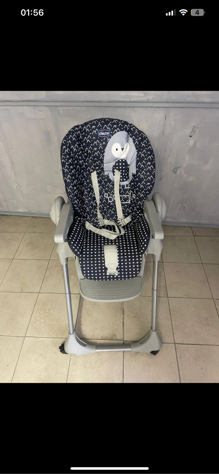 Chaise haute - photo numéro 2