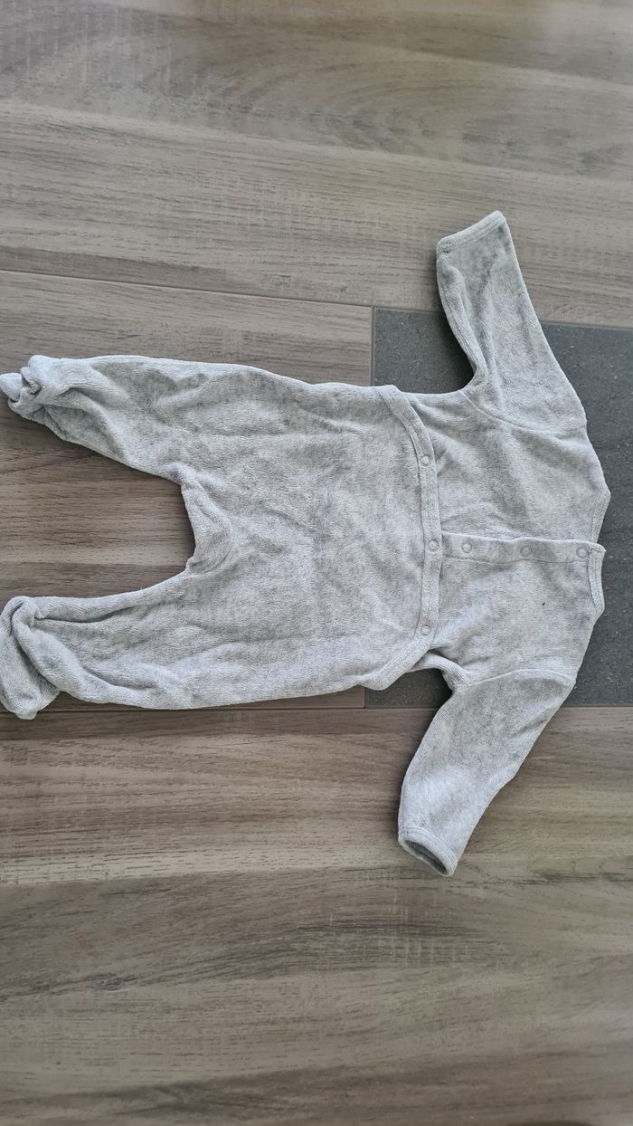 Pyjama - photo numéro 2