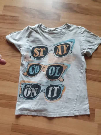 tee shirt h et m 8 ans