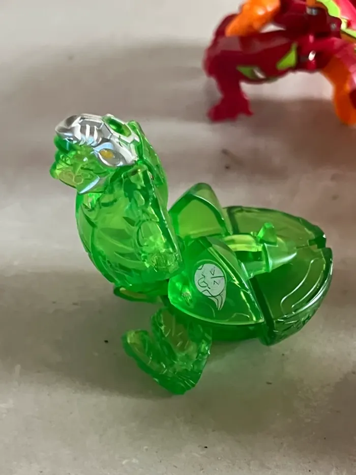 Lot de 10 Bakugan - photo numéro 5