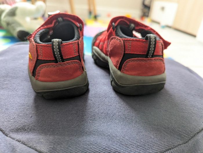 Sandales Keen Newport H2 – Pointure 25/26 – Randonnée et draisienne – Très bon état - photo numéro 7