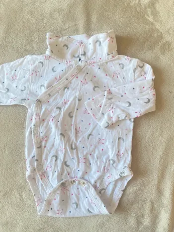 Bodies croisée taille 3 mois