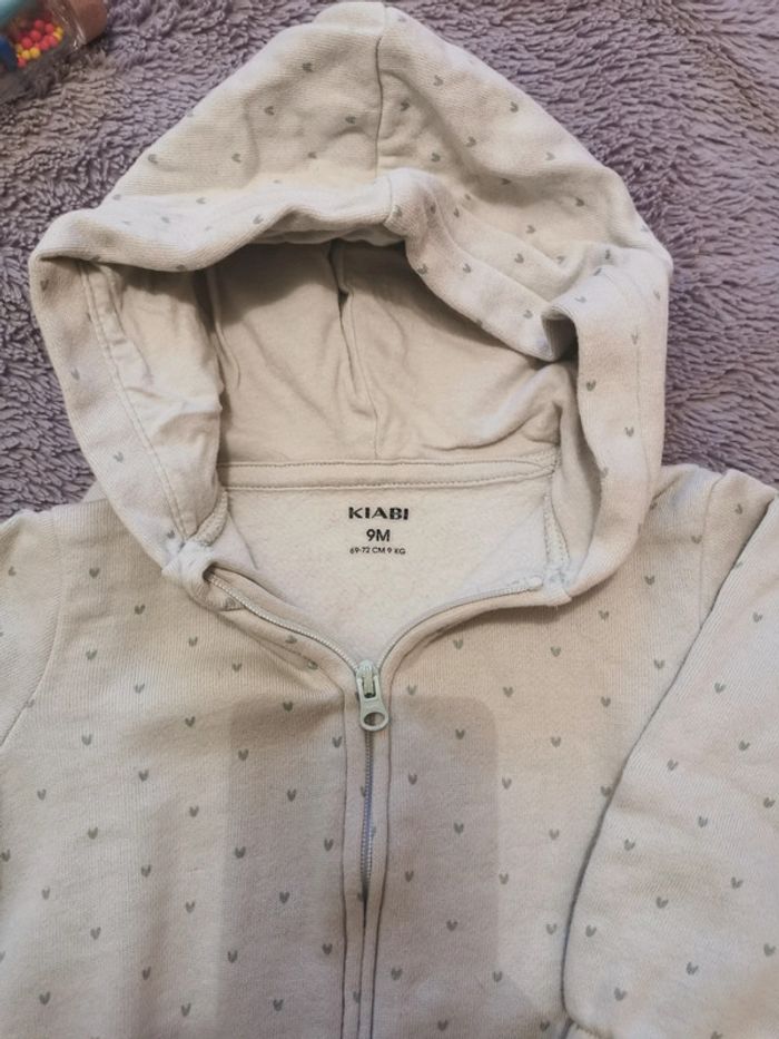 Veste sweat Kiabi 9 mois - photo numéro 2
