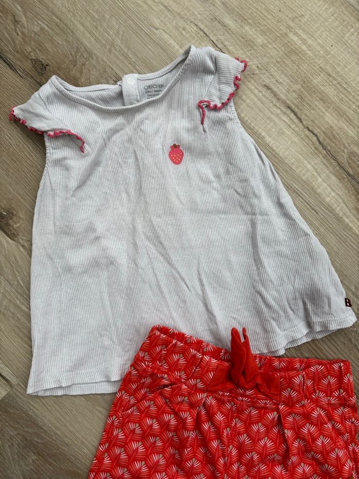 Ensemble t-shirt + pantalon fin taille 24 mois - photo numéro 2