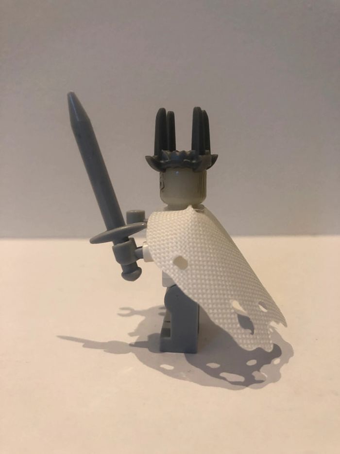 Figurine type lego le Roi fantôme des exilés. le seigneur des anneaux - photo numéro 2