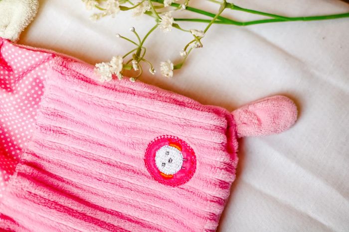 Doudou lapin pois rose - photo numéro 3